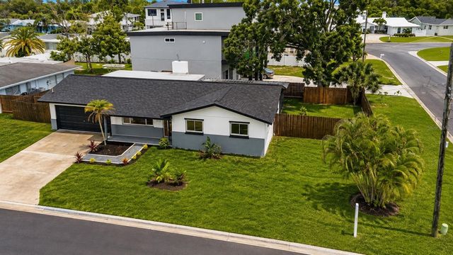 212 DRIFTWOOD PLACE, Palm Harbor, FL 34683