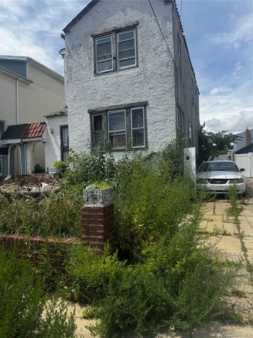 13838 233rd Street, Rosedale, NY 11422