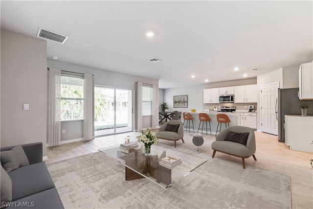 3915 16th ST W, Lehigh Acres, FL 33971