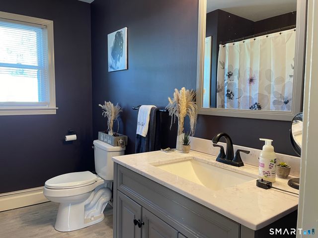 49 Homeside Avenue, West Haven, CT 06516