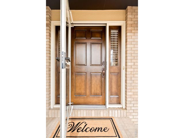 4677 Palmer Ct, Longmont, CO 80503