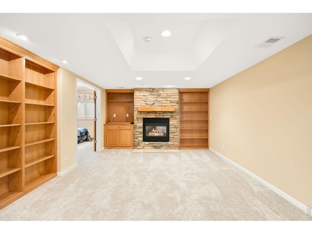 4677 Palmer Ct, Longmont, CO 80503