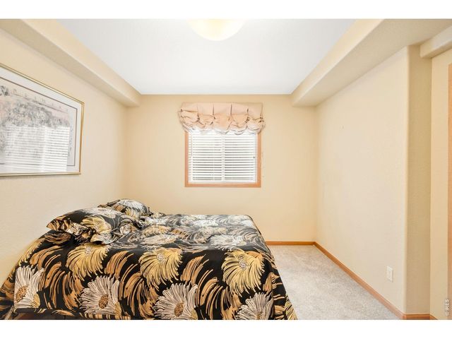 4677 Palmer Ct, Longmont, CO 80503