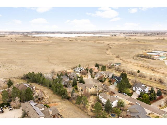 4677 Palmer Ct, Longmont, CO 80503