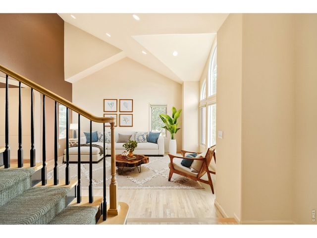 4677 Palmer Ct, Longmont, CO 80503