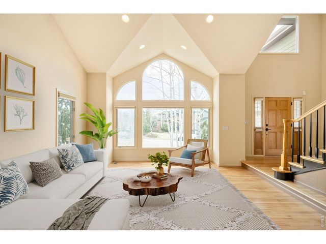 4677 Palmer Ct, Longmont, CO 80503