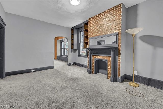 2129 E 30th Street, Lorain, OH 44055