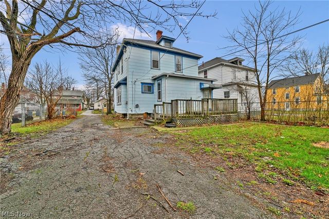 2129 E 30th Street, Lorain, OH 44055