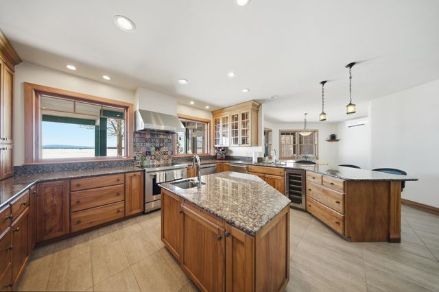 316 South Street, South Hero, VT 05486
