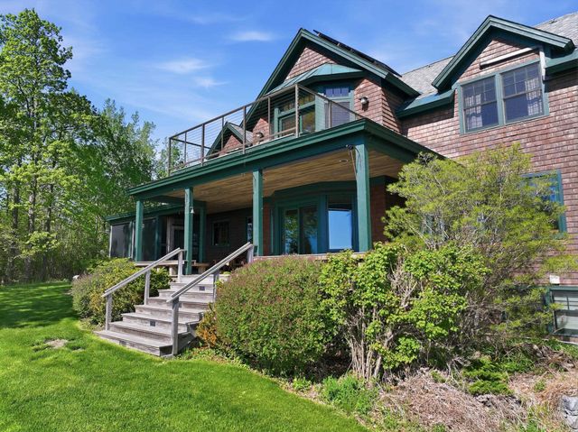 316 South Street, South Hero, VT 05486