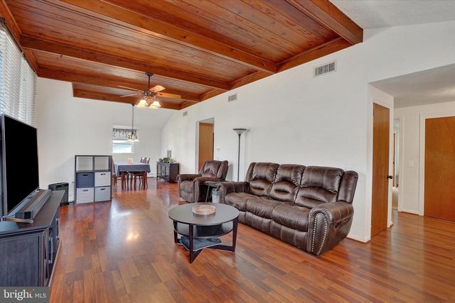 999 S OGONTZ ST, York, PA 17403