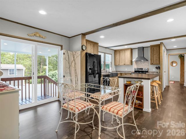 1110 Laughter Road, Mill Spring, NC 28756