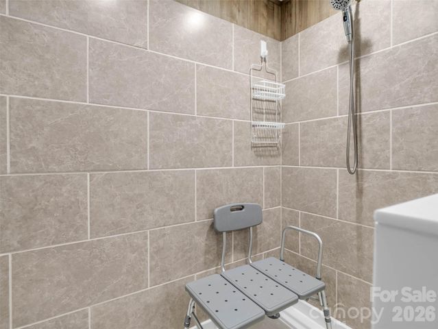 1110 Laughter Road, Mill Spring, NC 28756