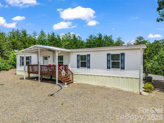 1110 Laughter Road, Mill Spring, NC 28756