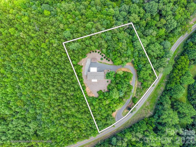 1110 Laughter Road, Mill Spring, NC 28756