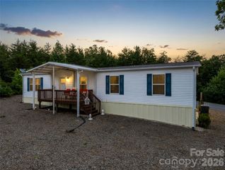 1110 Laughter Road, Mill Spring, NC 28756