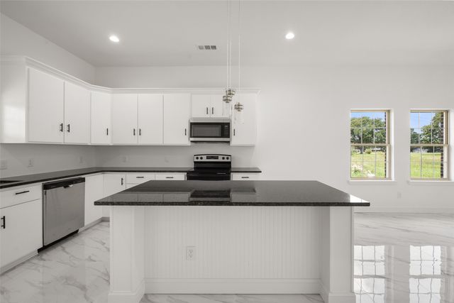 149 LBJ Ranch Road, Trinidad, TX 75163
