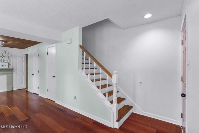 839 Harbor Bend Drive, Brandon, MS 39047