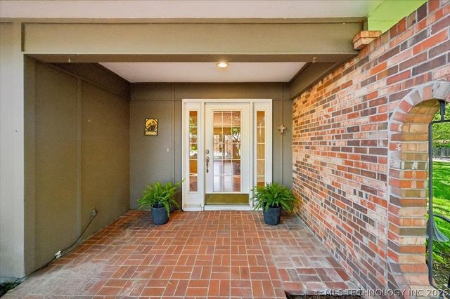 2132 E 59th Place S E2, Tulsa, OK 74105