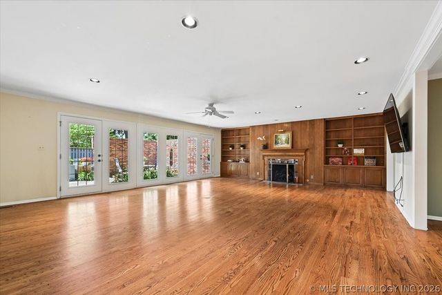 2132 E 59th Place S E2, Tulsa, OK 74105
