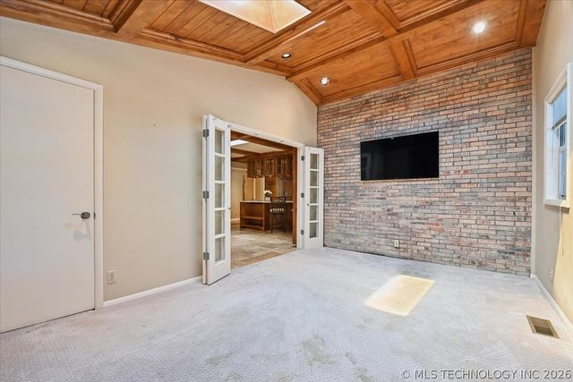 2132 E 59th Place S E2, Tulsa, OK 74105