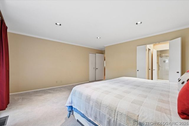 2132 E 59th Place S E2, Tulsa, OK 74105