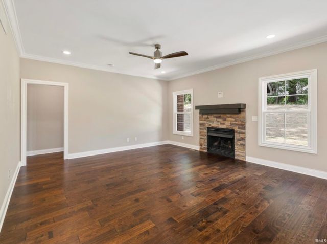 600 Whitetail Court, Evansville, IN 47711