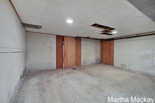 140 Krause Street NE, Rockford, MI 49341