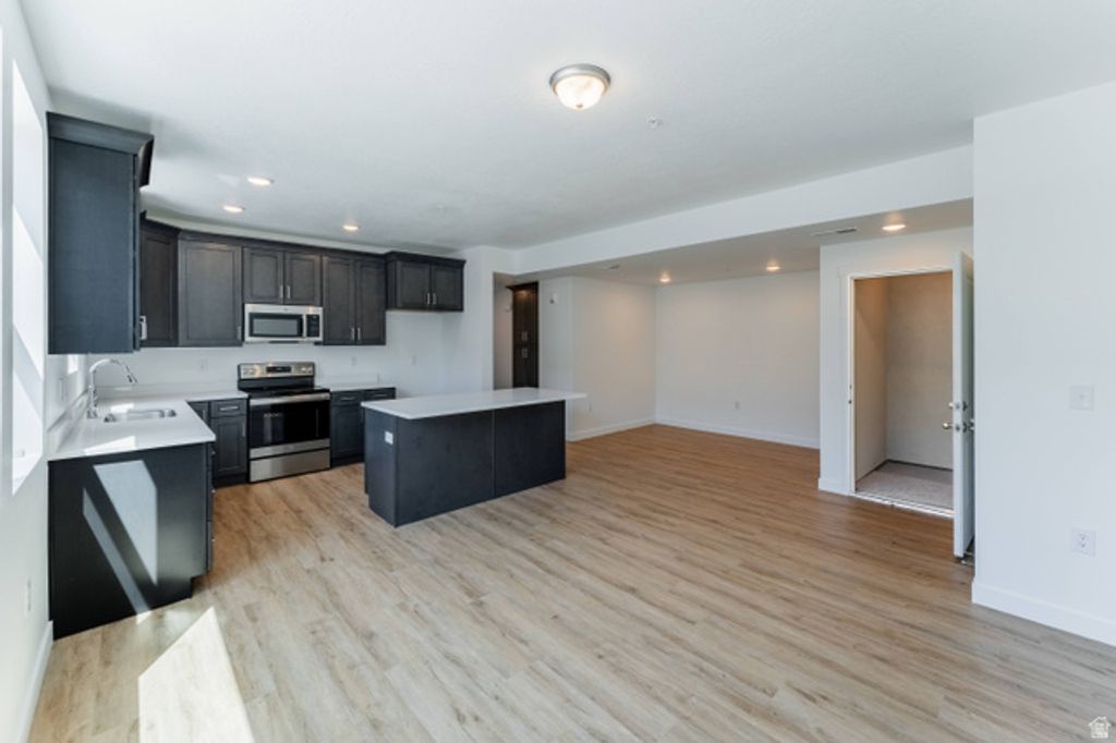 8333 S IRIS LUMI LN #1Q-204, Midvale, UT 84047 — exterior