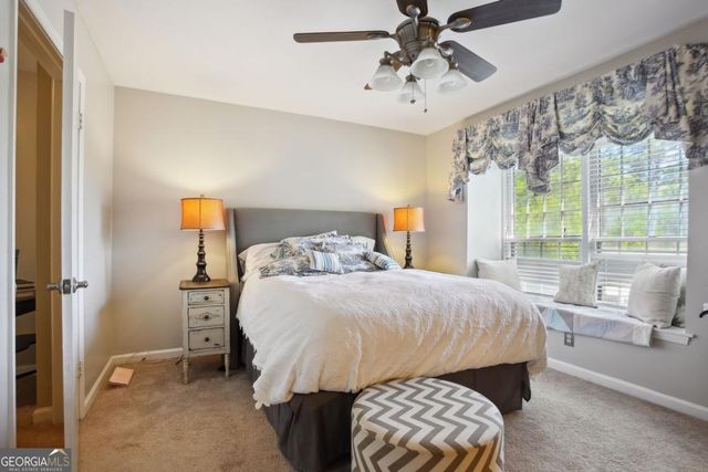 73 La Rue Place NW, Atlanta, GA 30327