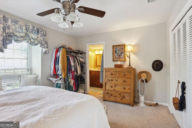 73 La Rue Place NW, Atlanta, GA 30327