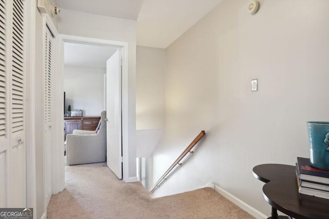 73 La Rue Place NW, Atlanta, GA 30327