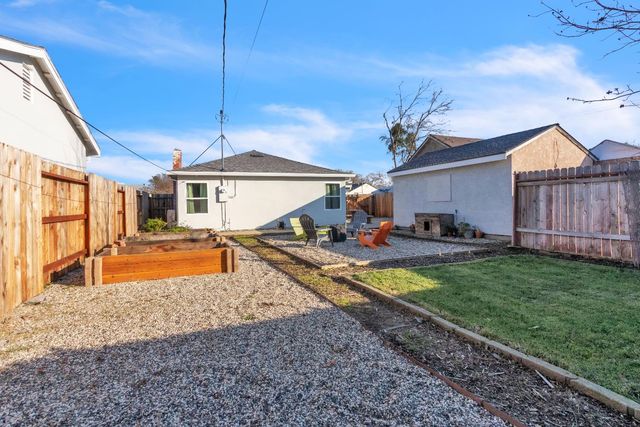 3809 Ivy St, Sacramento, CA 95838