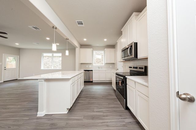 11827 Cranberry Lane, Montgomery, TX 77356
