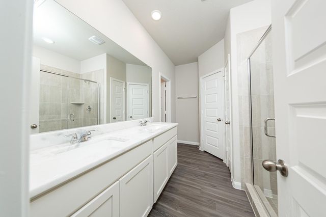 11827 Cranberry Lane, Montgomery, TX 77356