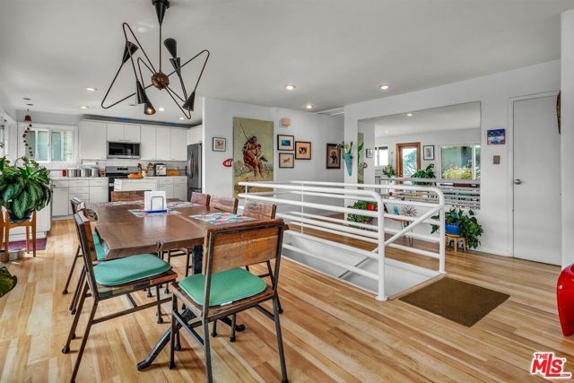 2030 Marine Street, Santa Monica, CA 90405