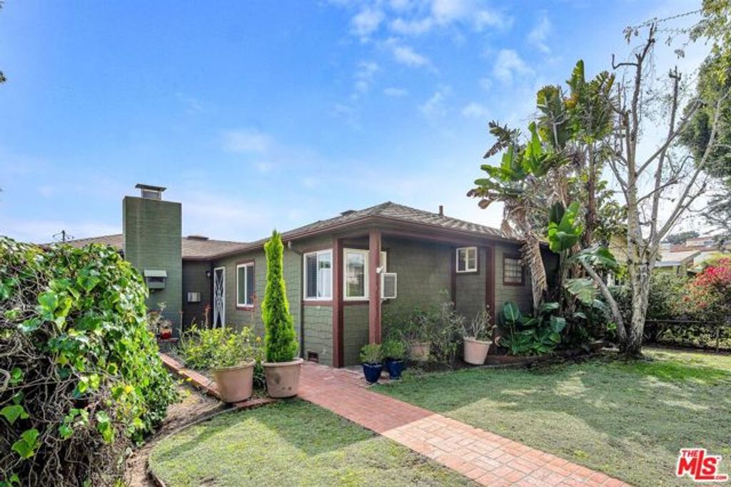 2030 Marine Street, Santa Monica, CA 90405
