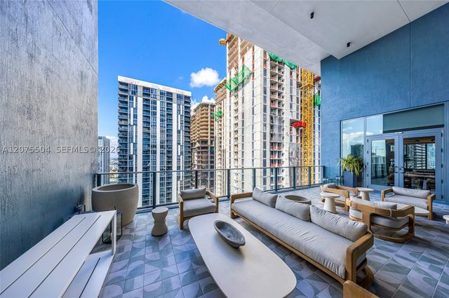 121 NE 5th St 707, Miami, FL 33132