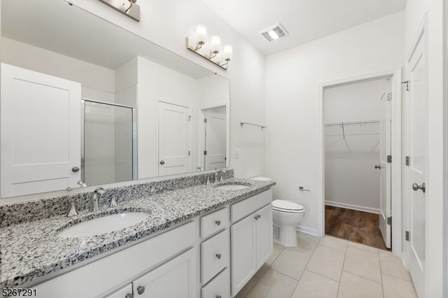 86 Depot Way, Dunellen Boro, NJ 08812
