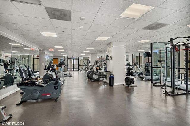 1122 N Clark Street 2003, Chicago, IL 60610