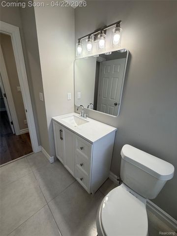 23541 Elmira Street, St. Clair Shores, MI 48082