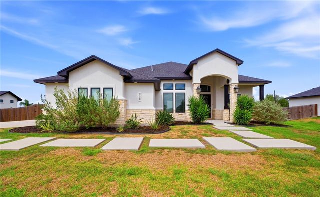 730 Buffalo Creek Dr, Corpus Christi, TX 78415