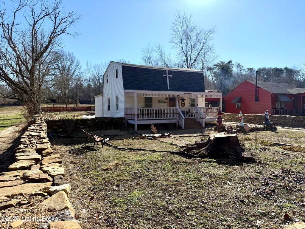 500 Wolf Run Rd, Fairdale, KY 40118