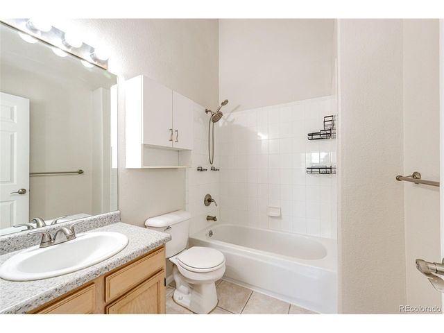 4572 S Crystal Way B, Aurora, CO 80015