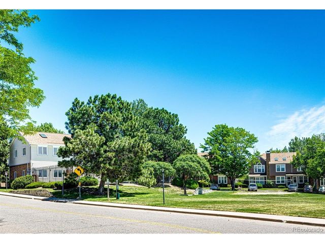4572 S Crystal Way B, Aurora, CO 80015