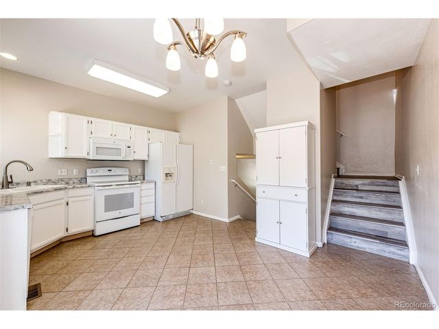 4572 S Crystal Way B, Aurora, CO 80015