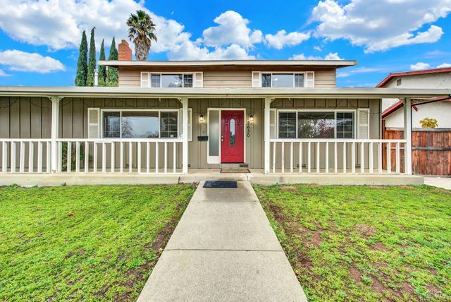 2630 Owens St, Fairfield, CA 94534