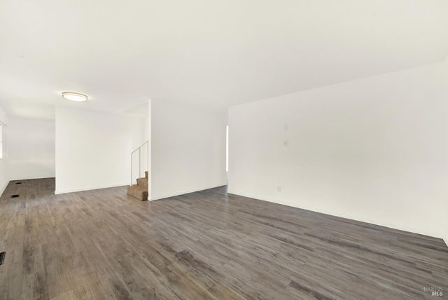 2630 Owens St, Fairfield, CA 94534