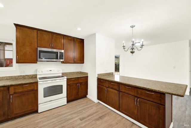 2630 Owens St, Fairfield, CA 94534