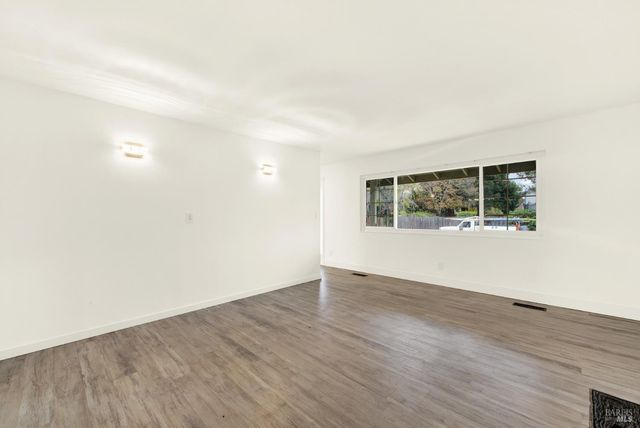 2630 Owens St, Fairfield, CA 94534